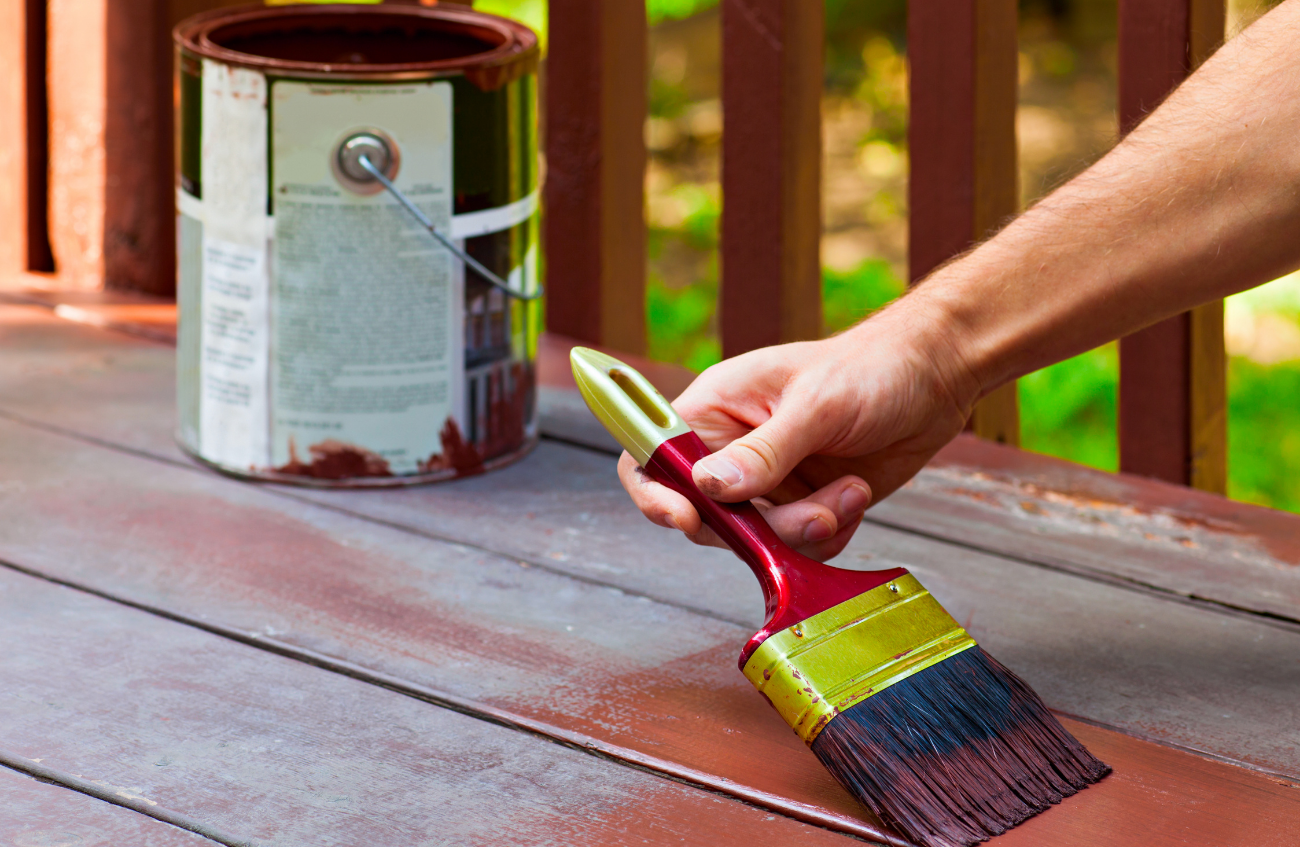 decking paint features